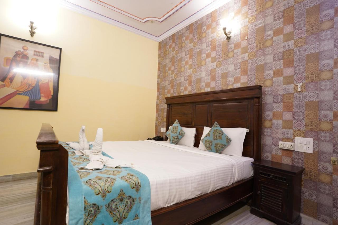 Hotel Radoli House - A Heritage Hotel Джайпур Екстериор снимка
