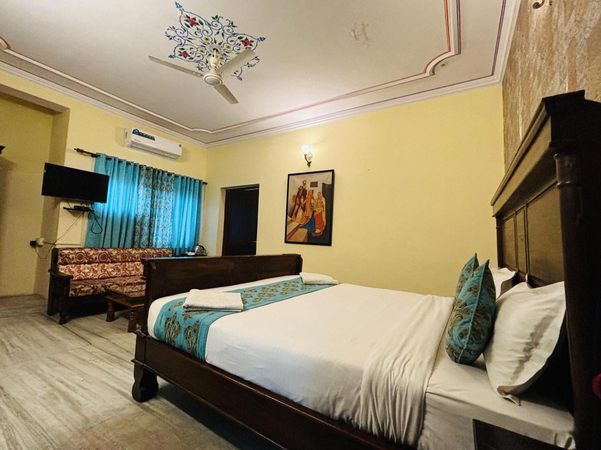 Hotel Radoli House - A Heritage Hotel Джайпур Екстериор снимка